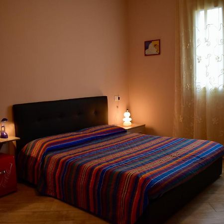 Tra Il Borgo E Il Mare Bed & Breakfast Cervo Exterior foto
