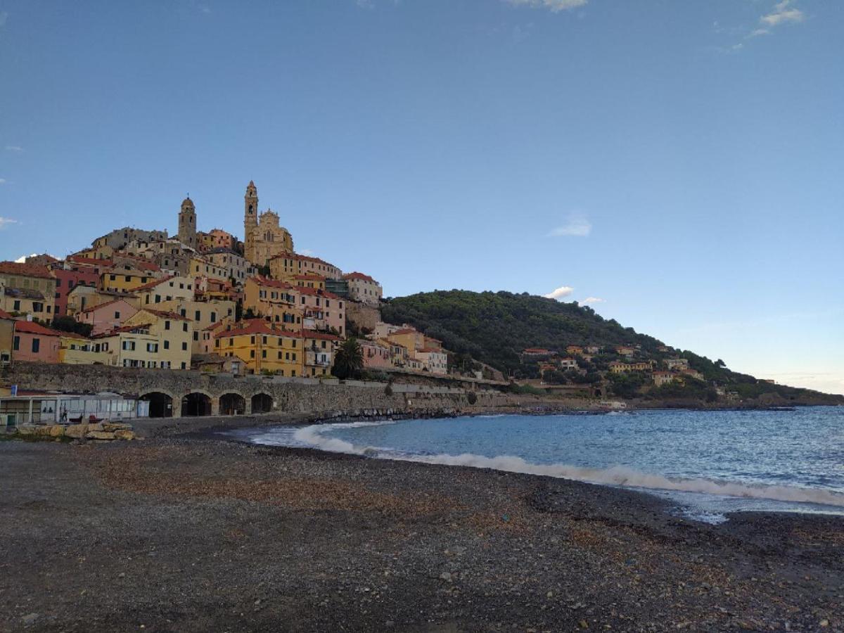 Tra Il Borgo E Il Mare Bed & Breakfast Cervo Exterior foto