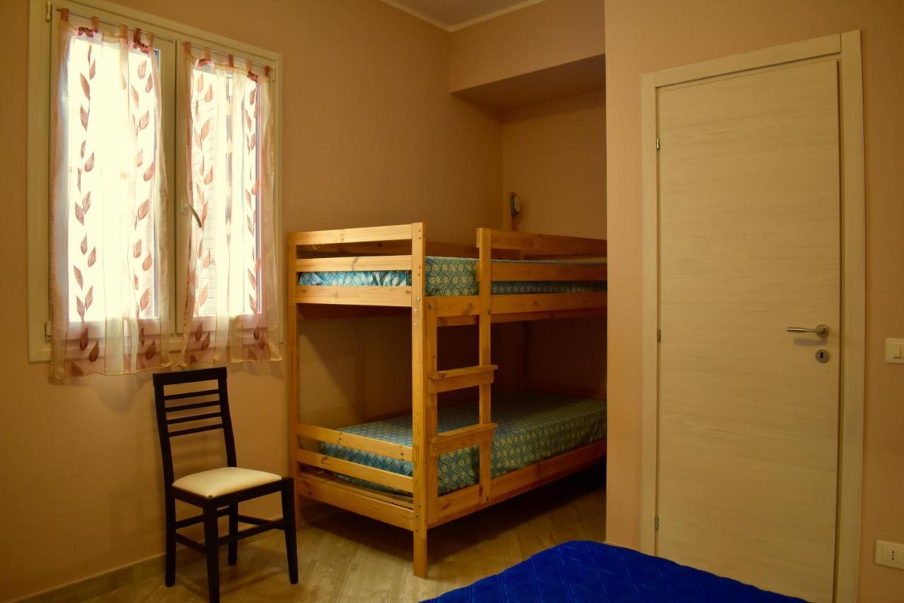 Tra Il Borgo E Il Mare Bed & Breakfast Cervo Exterior foto